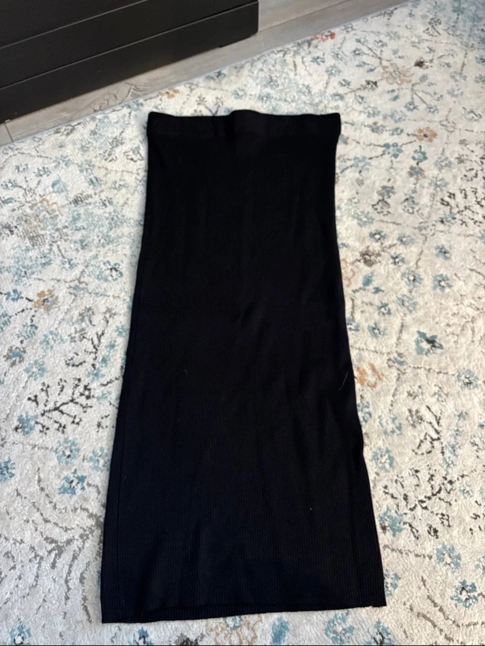 Zara Black Ribbed Pencil Midi Skirt - Picture 1 of 2